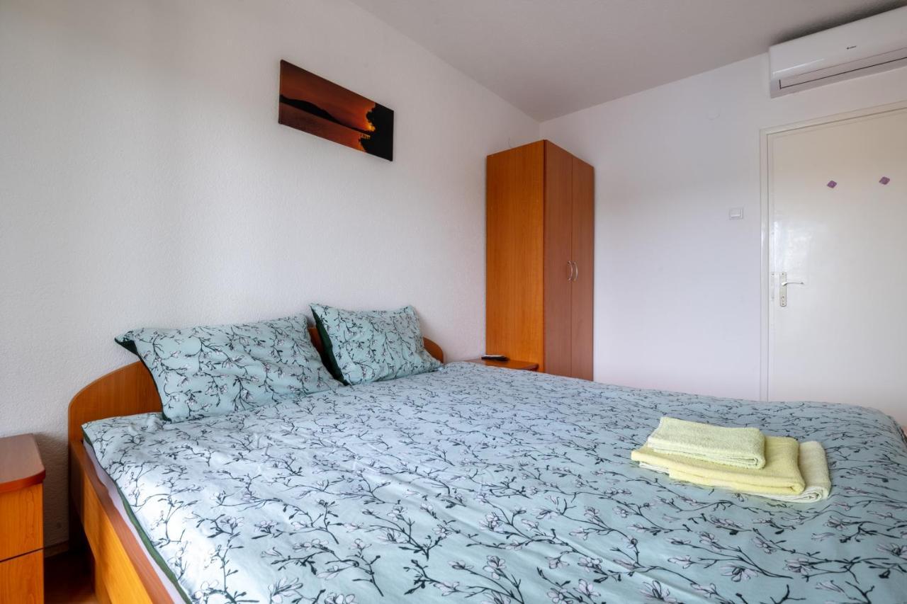 Apartments & Rooms Leon 네움 외부 사진