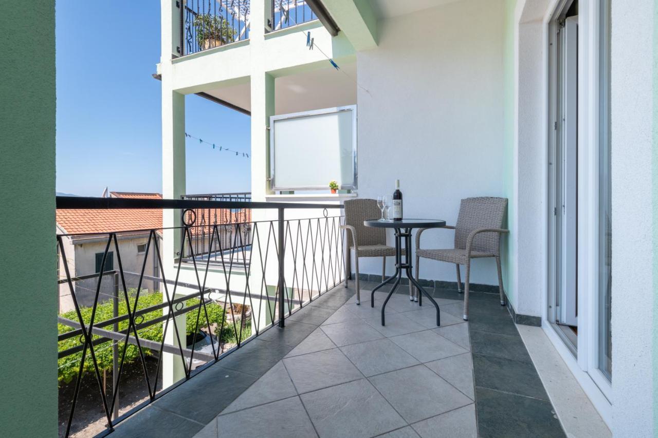 Apartments & Rooms Leon 네움 외부 사진