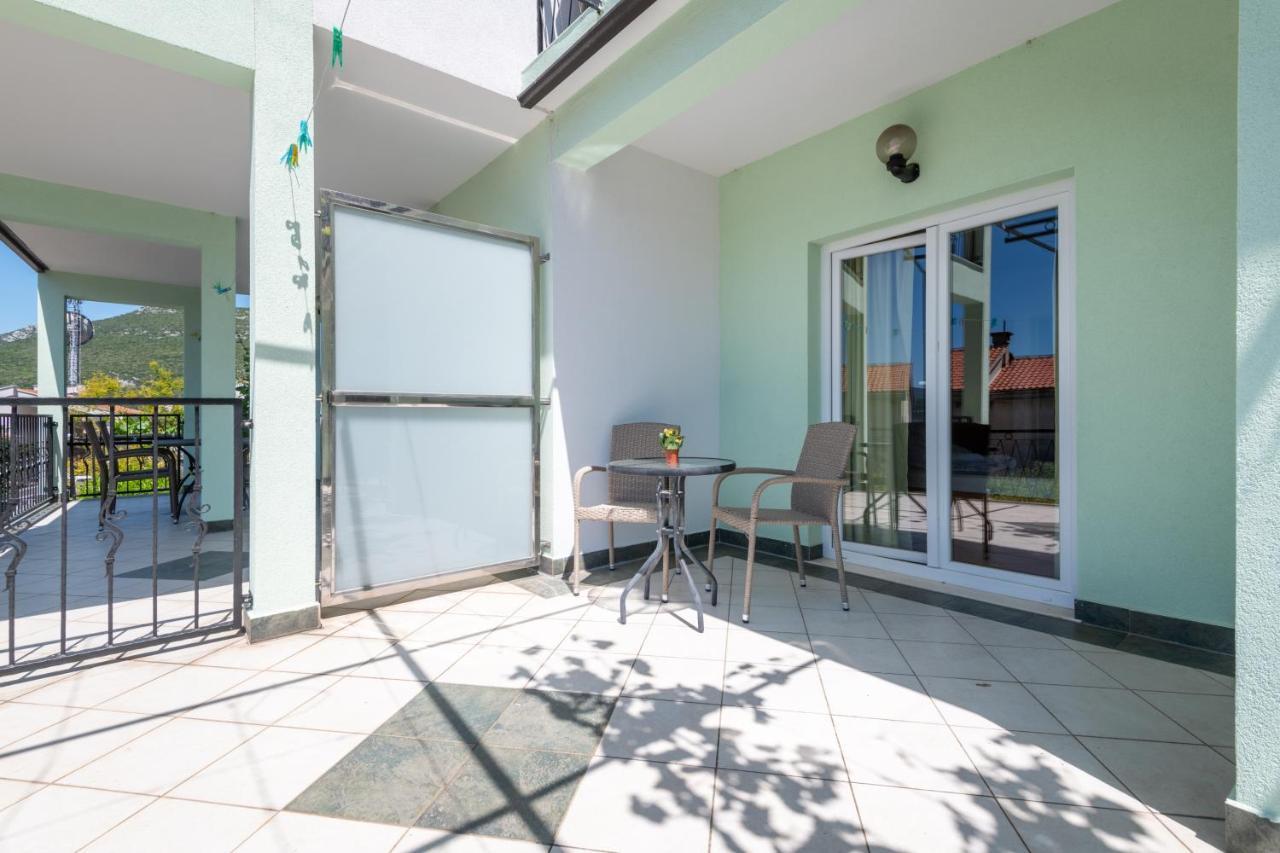 Apartments & Rooms Leon 네움 외부 사진