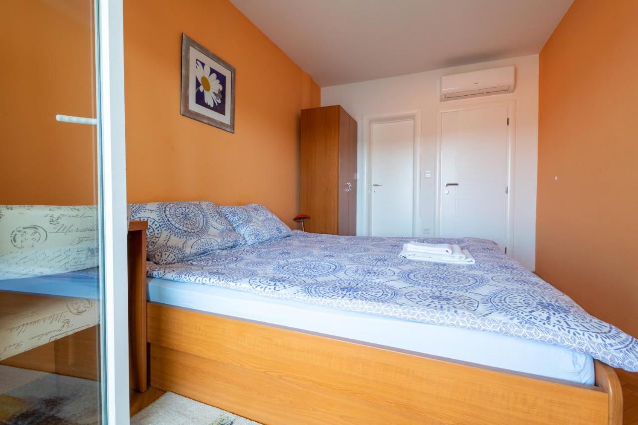 Apartments & Rooms Leon 네움 외부 사진