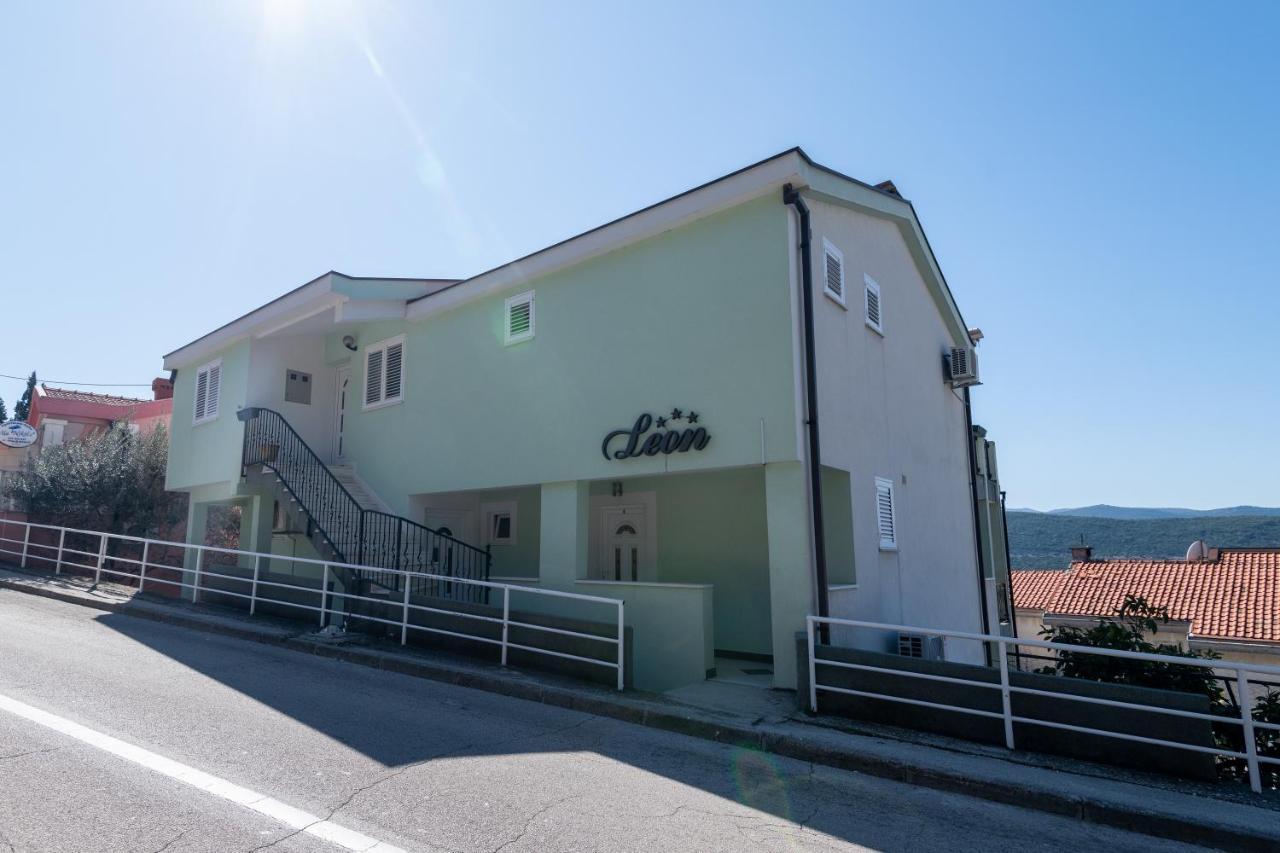 Apartments & Rooms Leon 네움 외부 사진